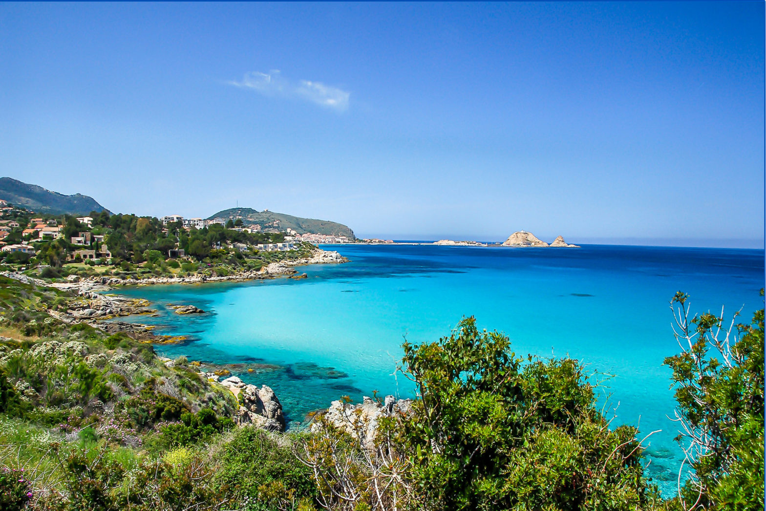 Unveil the mist of Magnificent Corsica