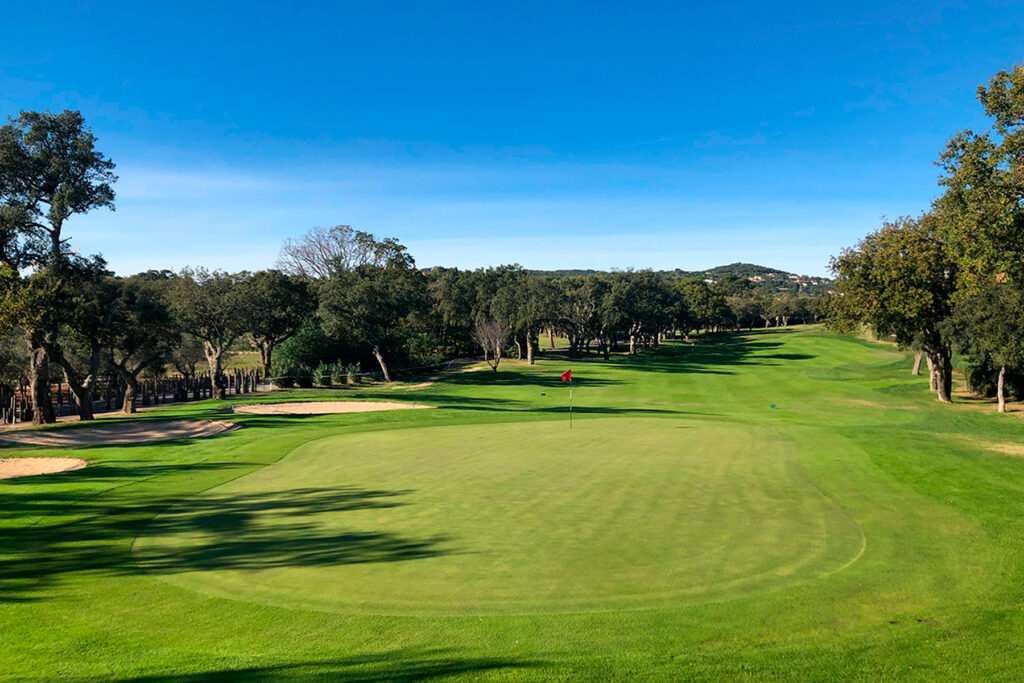 GOLF DE BEAUVALLON Play Golf in France