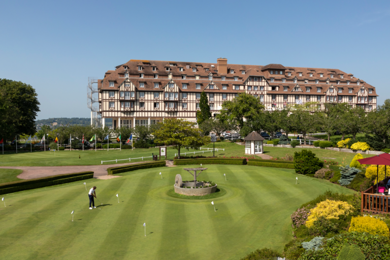 hotel barriere du golf deauville spa